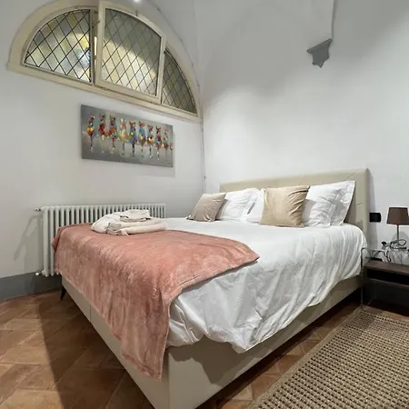 Unique And Antique Apartment Florence Exterior photo
